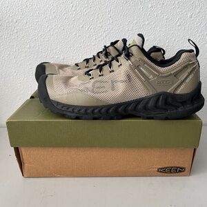 KEEN Men's NXIS EVO Waterproof Shoe Plaza Taupe Citronelle Size 11 DISCONTINUED